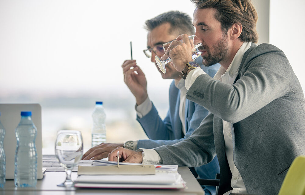 what are the causes and symptoms of xerostomia InSalute