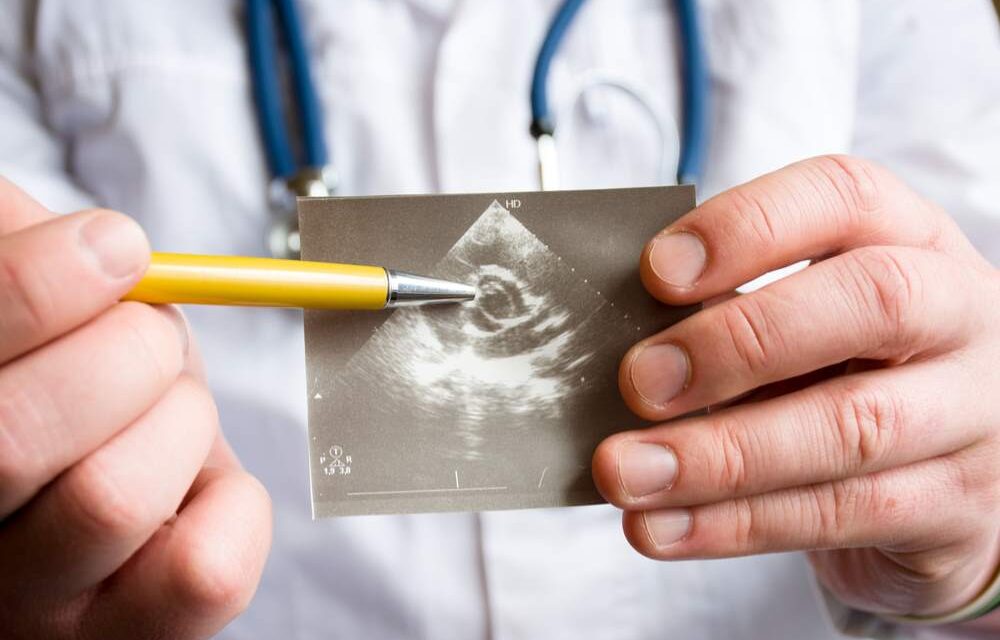 what are the causes and how is InSalute diagnosed